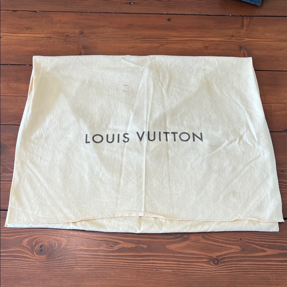Louis Vuitton - Dust Bag - 20x23